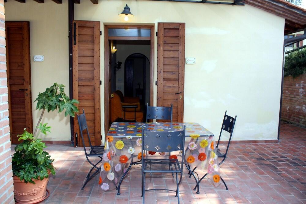 Agriturismo Le Docce 카스텔피오렌티노 외부 사진